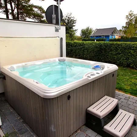Holiday home Ferienhaus Casa Lea *